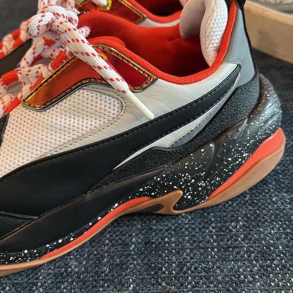 Puma Thunder Electric Men's Black and Red Sneakers - Picture 3 of 9